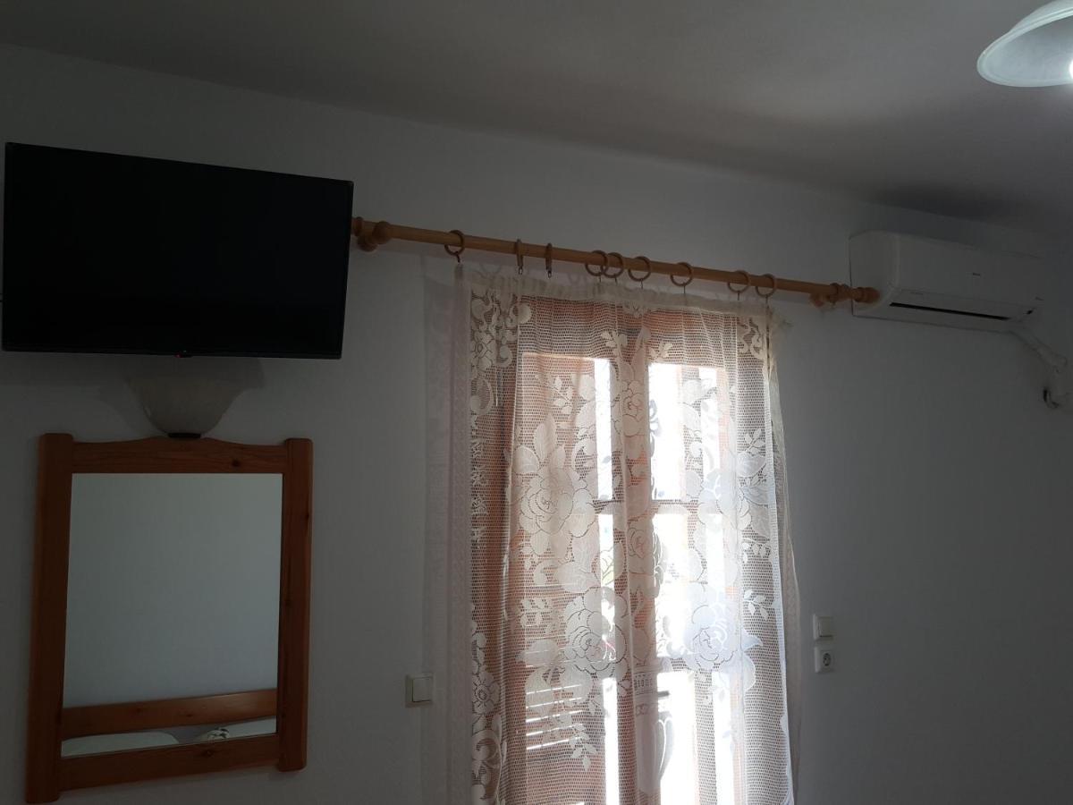 O Fotis Aparthotel Ájosz Prokópiosz Kültér fotó