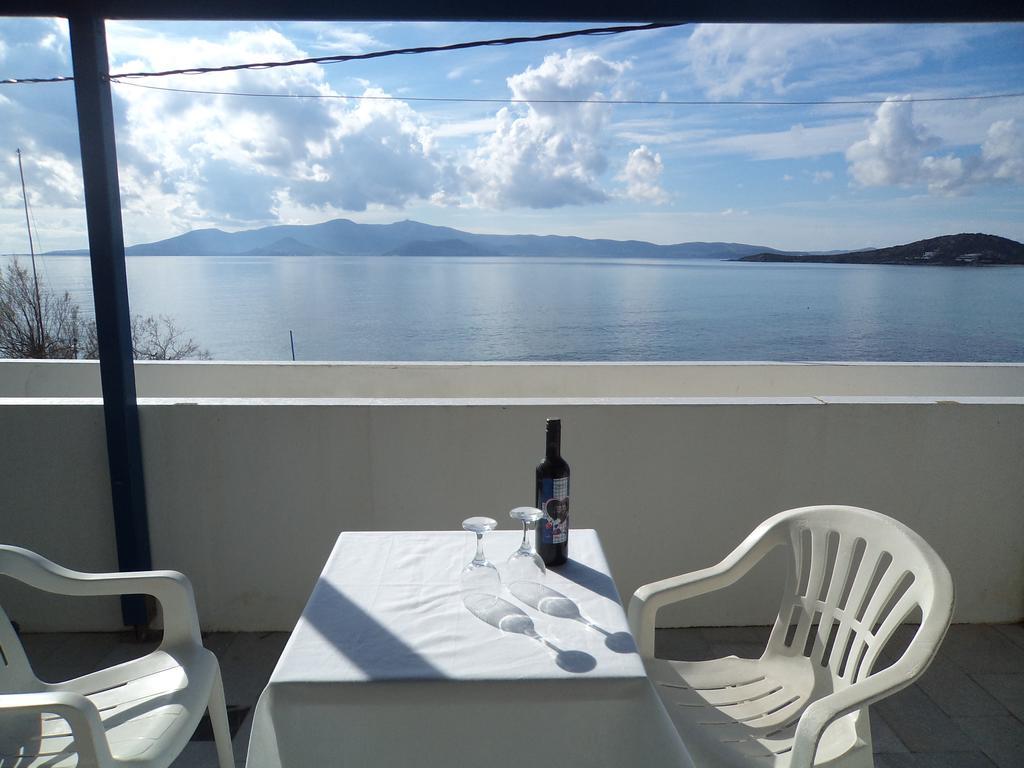 O Fotis Aparthotel Ájosz Prokópiosz Szoba fotó