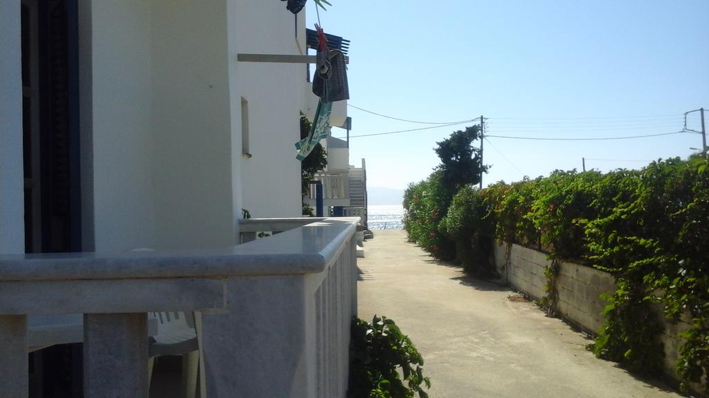 O Fotis Aparthotel Ájosz Prokópiosz Kültér fotó