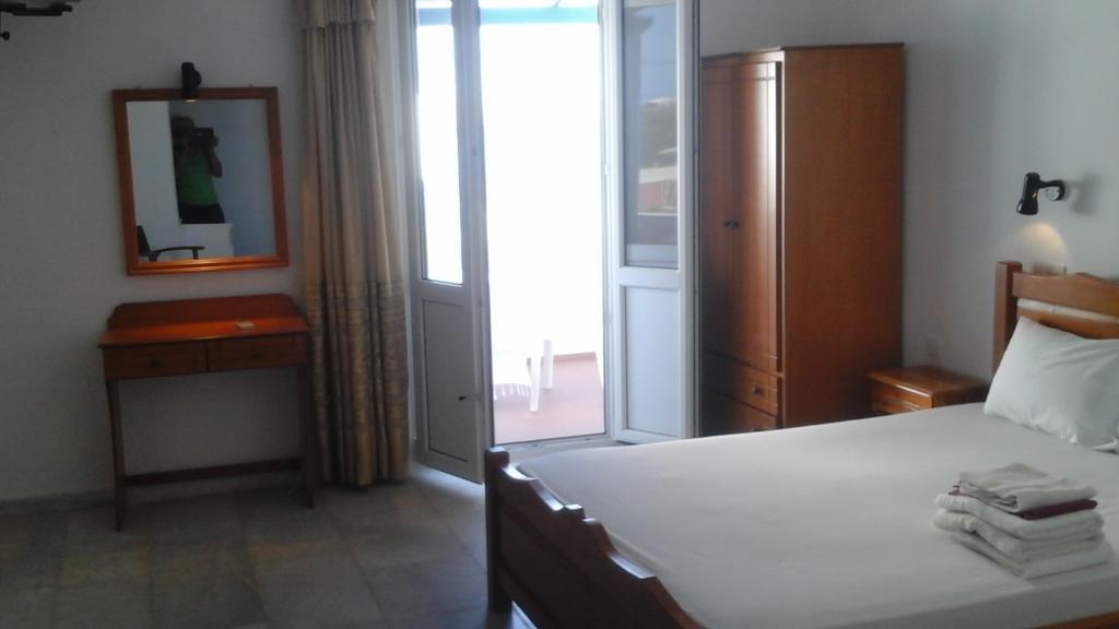 O Fotis Aparthotel Ájosz Prokópiosz Kültér fotó