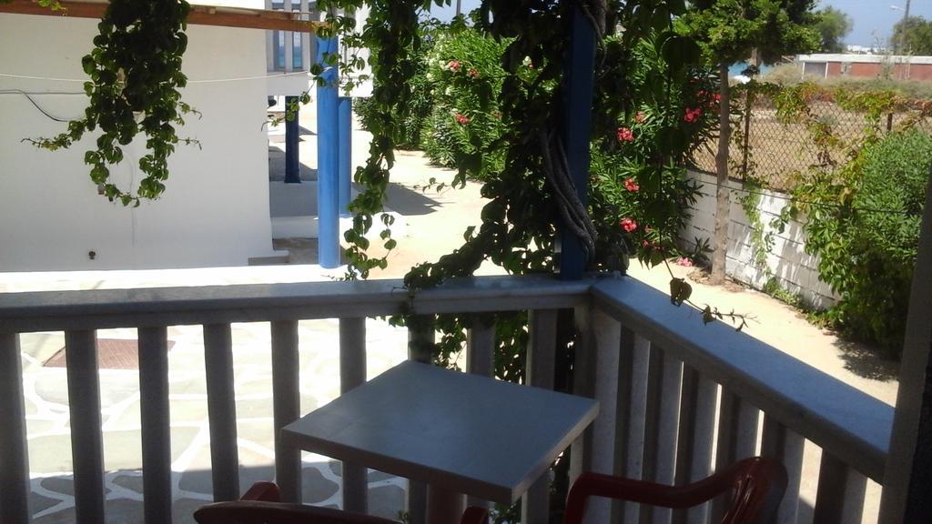 O Fotis Aparthotel Ájosz Prokópiosz Kültér fotó